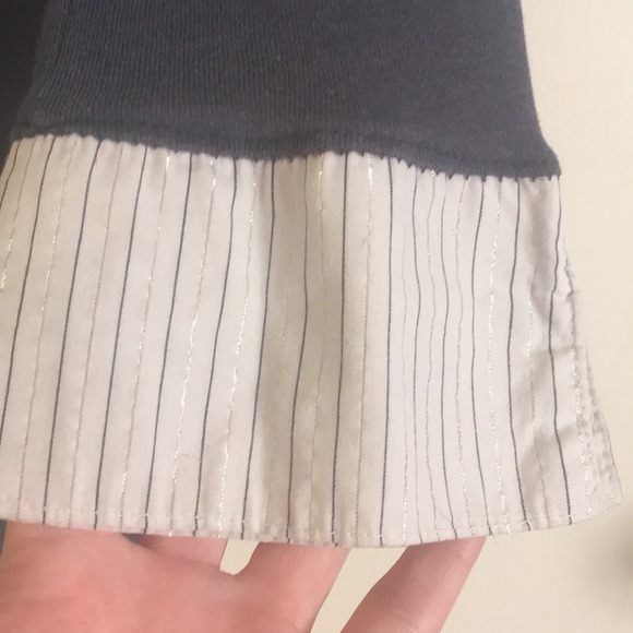 Grey, white, silver blouse/sweater with cuffs (L) - Picture 5 of 7